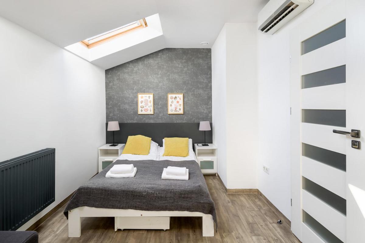 Modern Apartment In The Very Central Location 18 克拉科夫 外观 照片